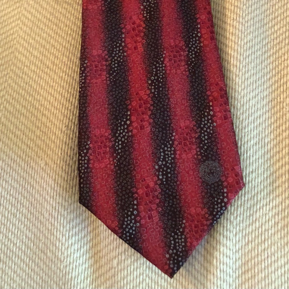 VERSACE silk tie.